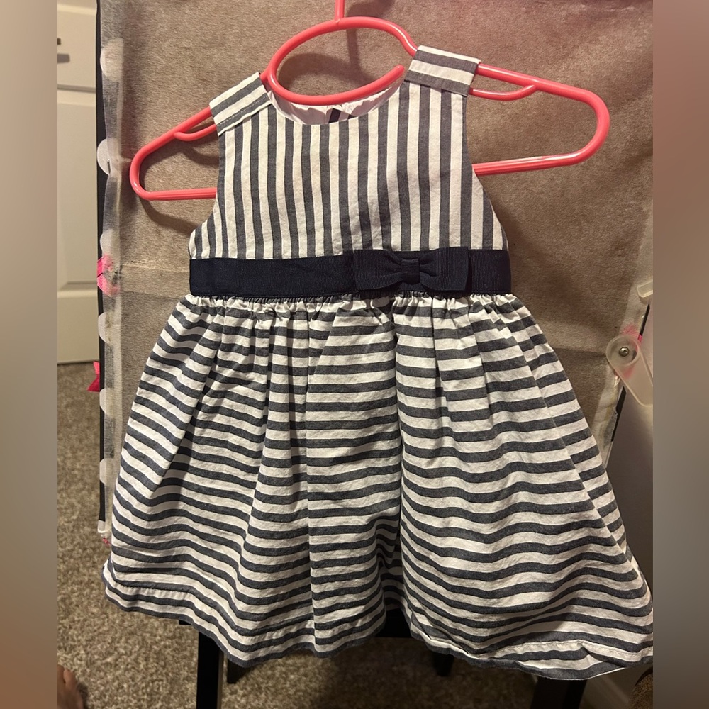 Carters cute dress